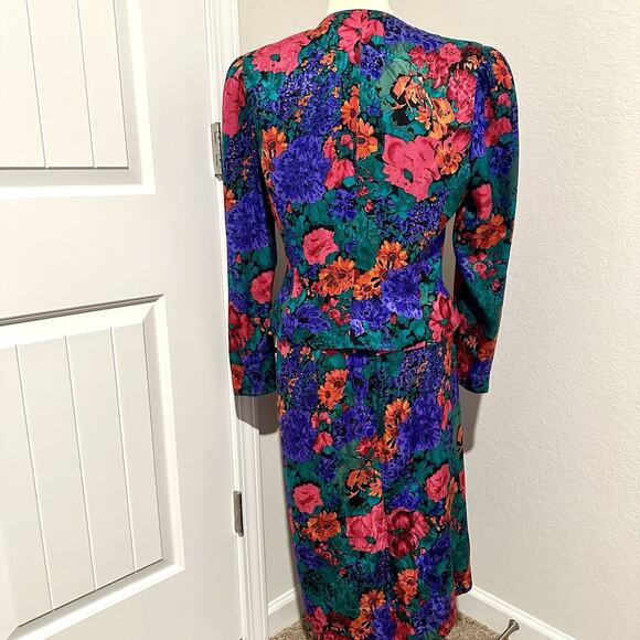 VTG Adrianna Papell 100% Silk Floral Skirt Suit Size 8 Bloomcore Career Colorful - Picture 6 of 10